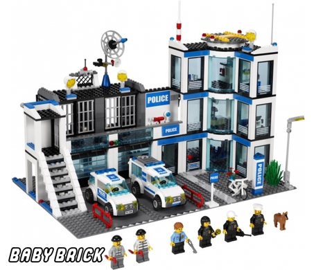 LEGO City 7498 - Полицейский Участок LEGO - Купить Конструктор