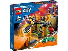 Конструктор LEGO City Парк каскадёров (LEGO 60293)